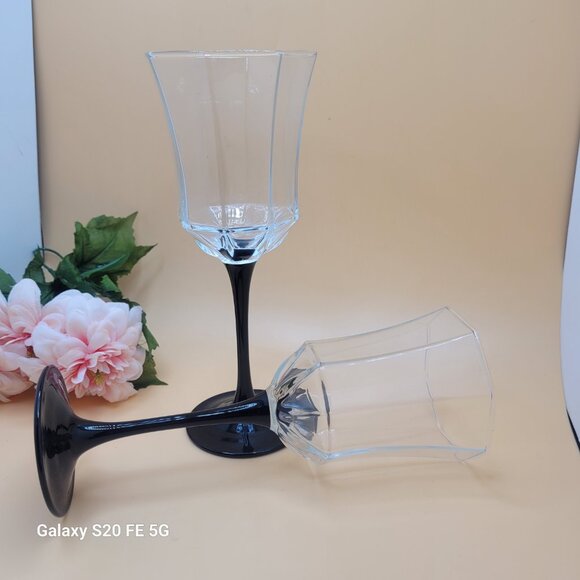 Vintage Luminarc France Octime Black Stemmed Water Goblets Wine Glasses Set of 2 - Picture 2 of 14